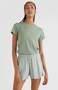 T-shirt Essentials | Lily Pad